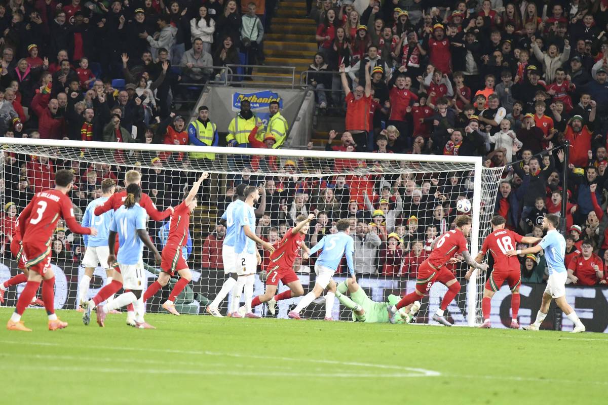 英格兰球队强不强